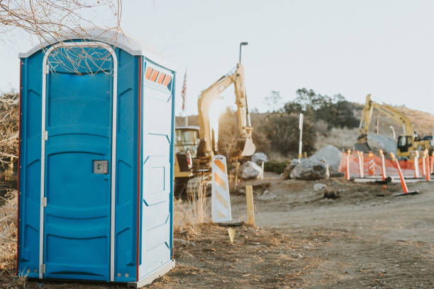 Best Portable restroom trailer rental  in Sanford, FL